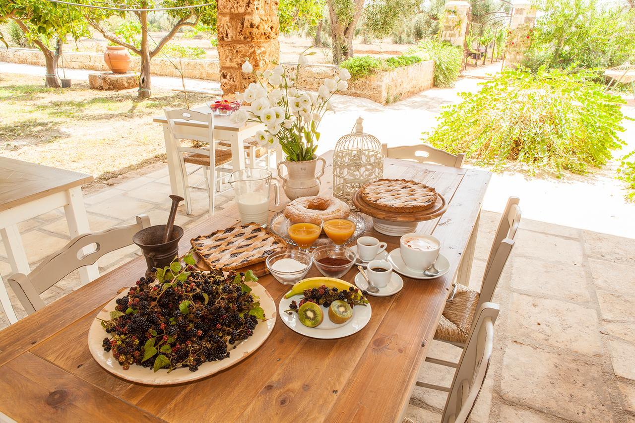 Novoli Agriturismo Li Calizzi Arte E Natura מראה חיצוני תמונה