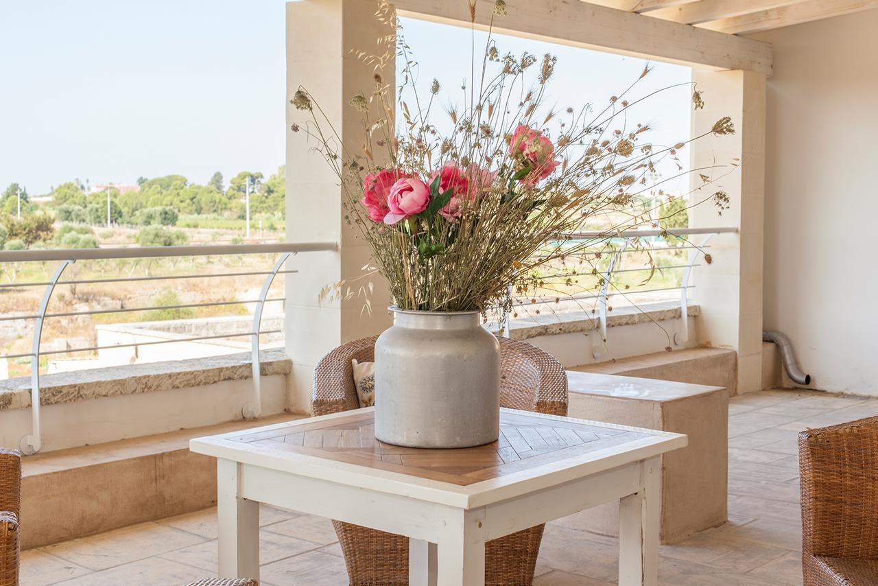 Novoli Agriturismo Li Calizzi Arte E Natura מראה חיצוני תמונה